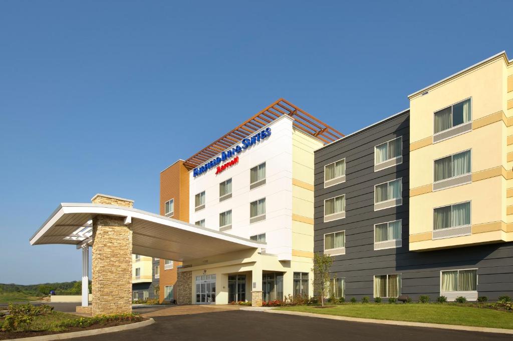 Fairfield by Marriott Inn & Suites Knoxville Turkey Creek Main image 2